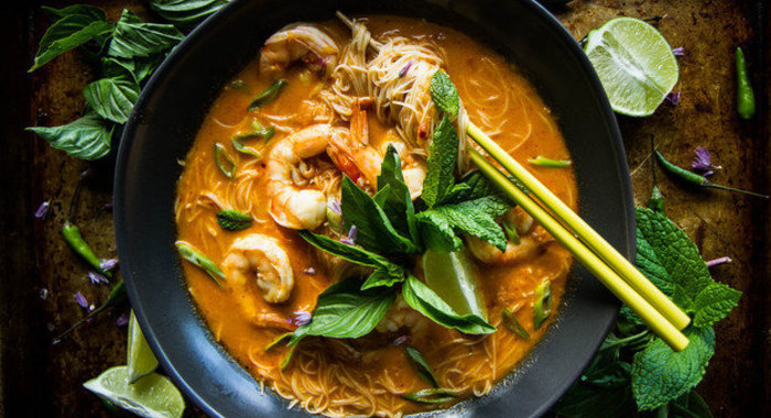 Лакса с креветками