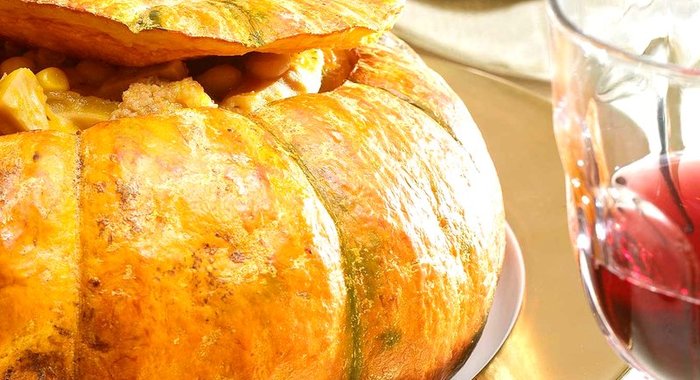 Тыква, фаршированная рубцом