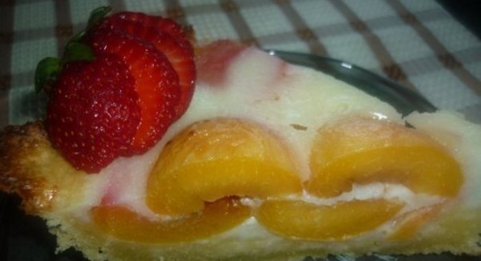 Пирог с абрикосами