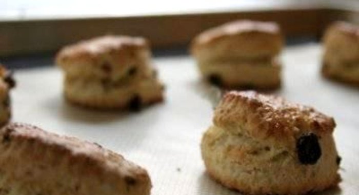 Смородиновые булочки