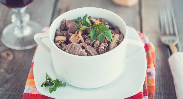 Куриная печенка с яблоками