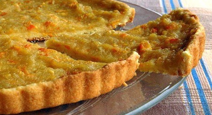 Медовый пирог с грейпфрутом и ананасом