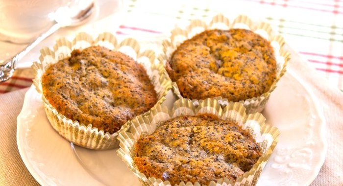 Маффины с финиками и маком