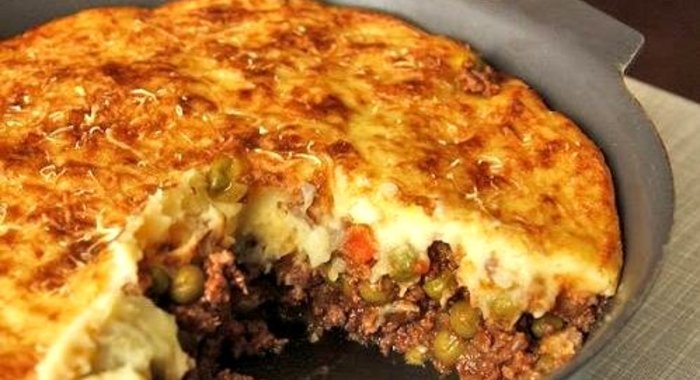 Быстрый пирог с фаршем