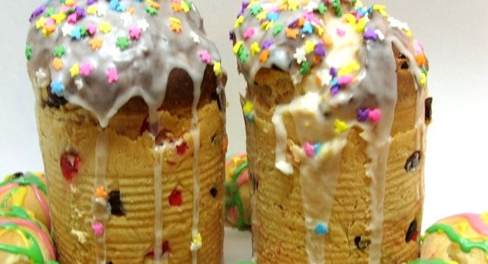 Кулич с цукатами