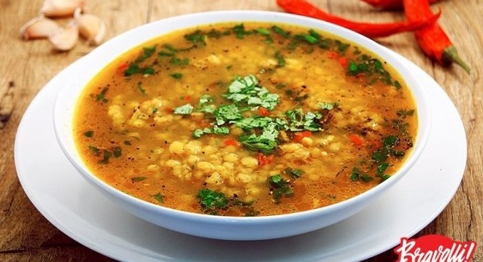 Пряный суп из красной чечевицы