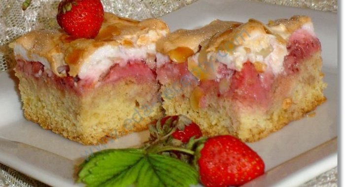 Клубничный пирог