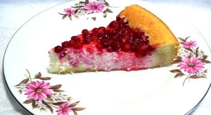 Бисквит с творожной начинкой