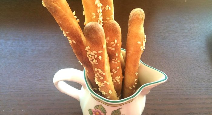 Гриссини с кунжутом