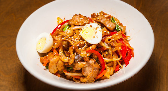 Удон с курицей