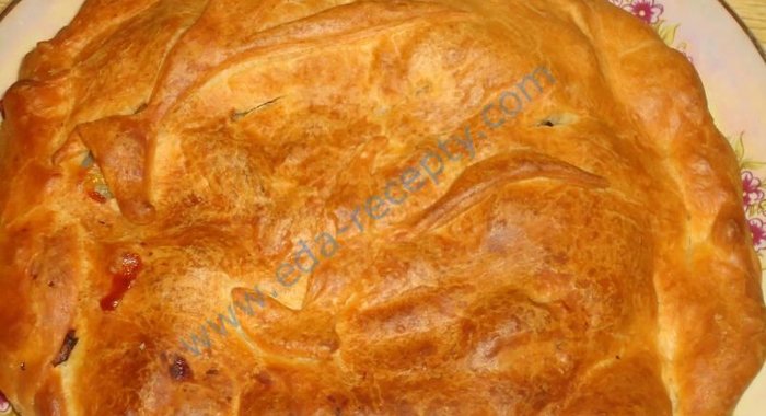 Слоеный пирог с курицей