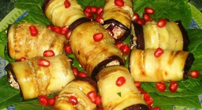 Баклажаны с грецкими орехами