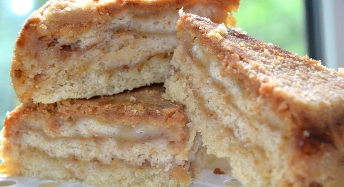 Насыпной пирог с яблоками