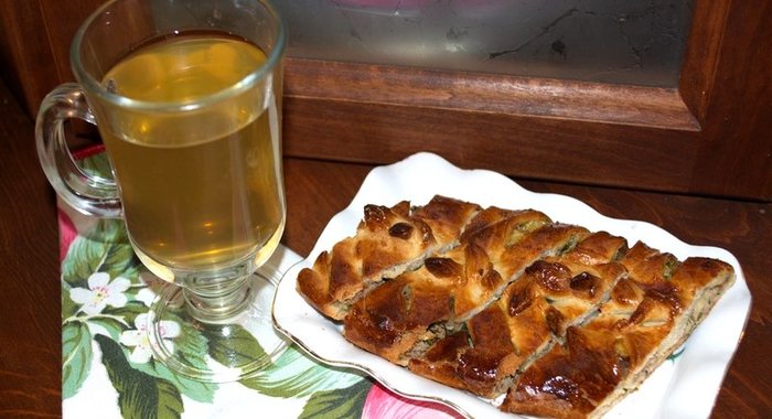 Пирог с курицей из дрожжевого теста