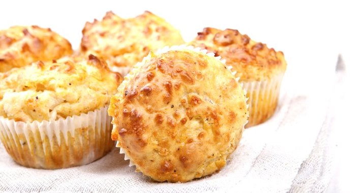 Маффины с сыром и беконом