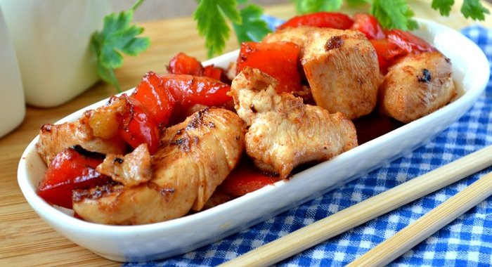 Курица в кисло-сладком соусе по-китайски