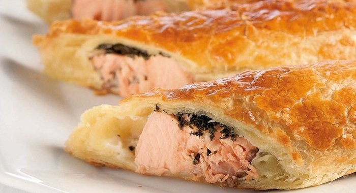 Мини-пироги из лосося с зеленым чаем