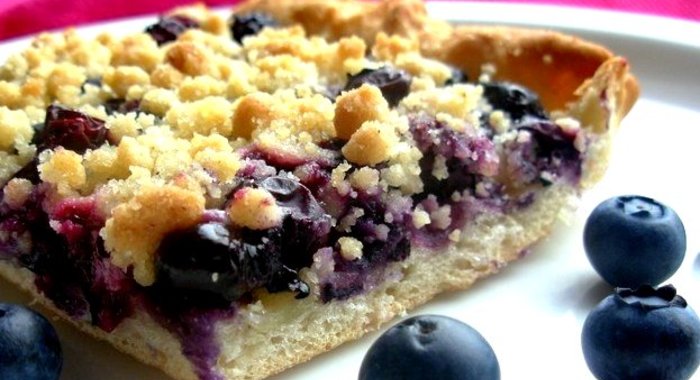 Черничный пирог со штрейзелем