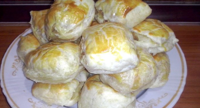 Кныши из слоеного теста с картошкой