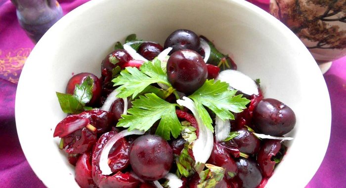 Салат из вишни - Туршгилас