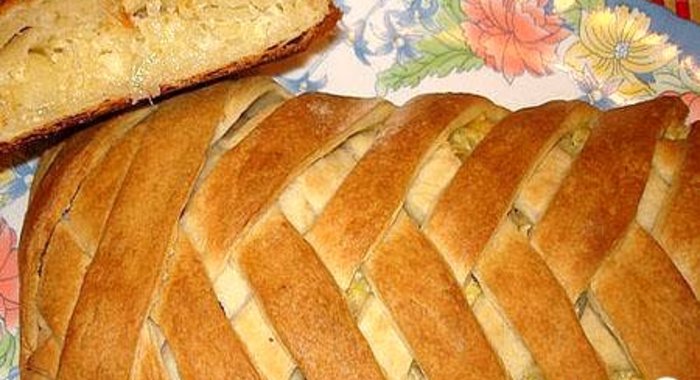 Плетеный пирог с капустой