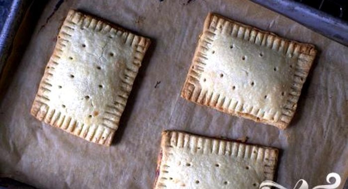 Пироги с начинкой из корицы и джема