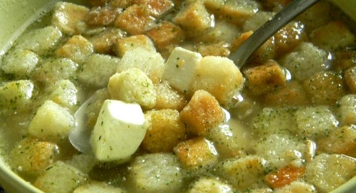 Суп из куриных ножек