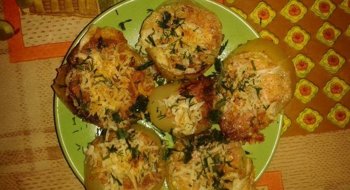 Яичница с помидорами в перце