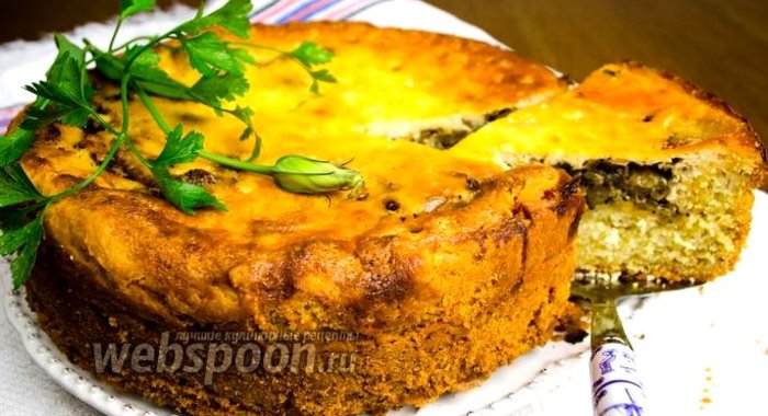 Амишский пирог с начинкой из лука и мака