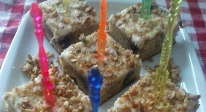 Пирог с черносливом