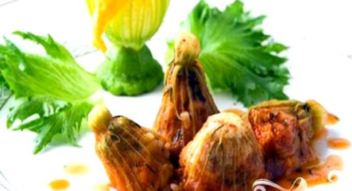 Фаршированные цветки в цуккини