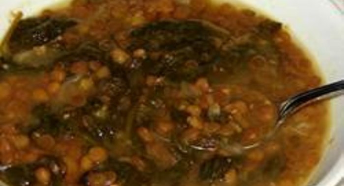 Ливанский лимонный суп с чечевицей