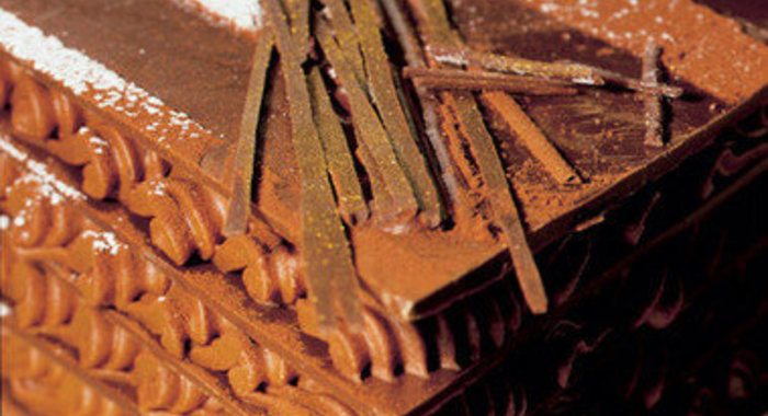 Пралине с шоколадно-карамельным муссом