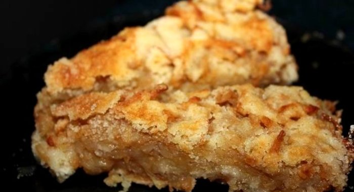 Ленивый пирог с яблоками
