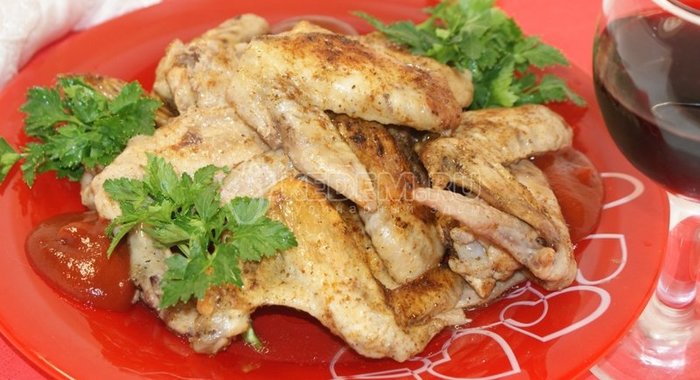 Шоколадный пирог с апельсиново-карамельным соусом