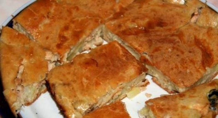 Быстрый пирог с рыбой