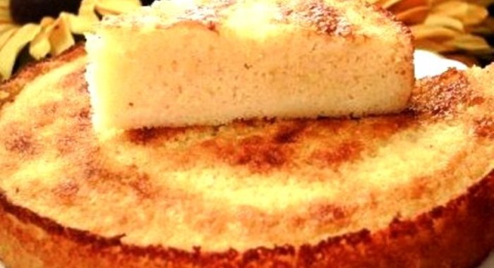 Манный пирог на сметане