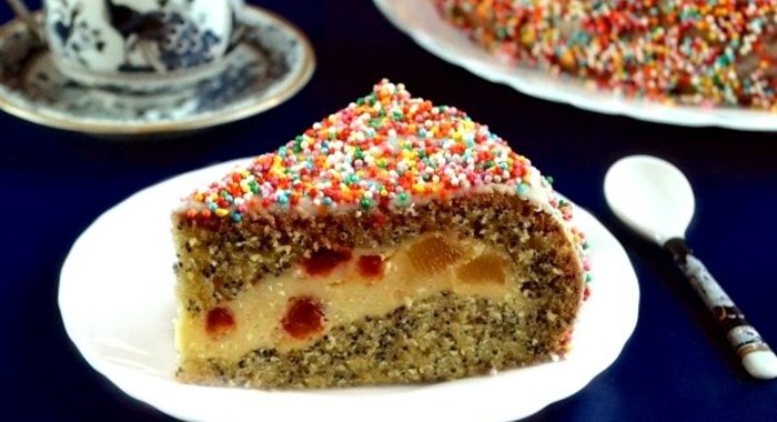 Пирог «Бисер» в мультиварке