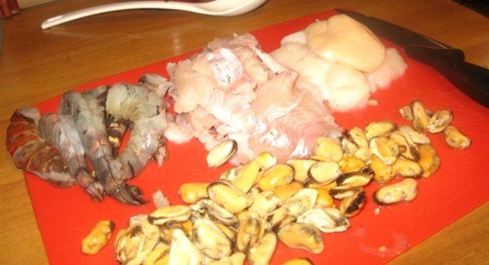 Марсельская уха (Bouillabaisse)