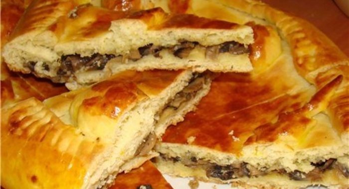 Пирог с капустой и грибами