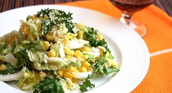 Салат с кукурузой