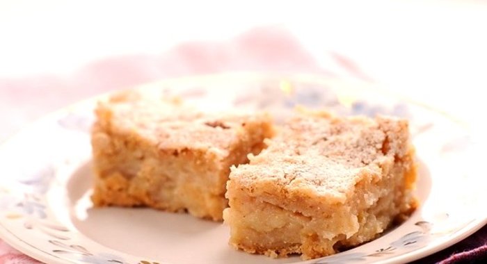 Яблочный пирог с манкой