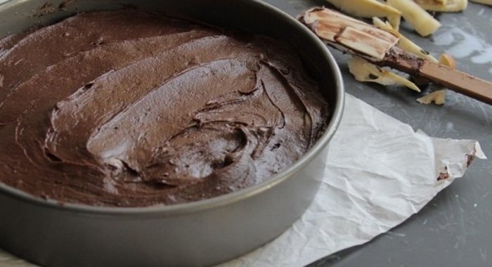 Грушевый шоколадный пирог