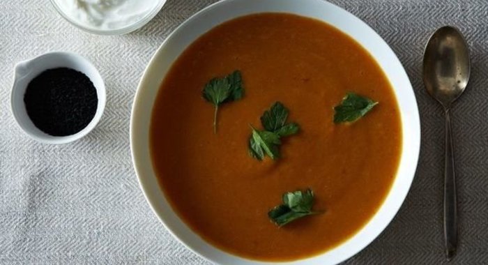 Морковный суп с чечевицей