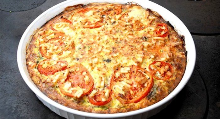 Томатный пирог с козьим сыром и тимьяном