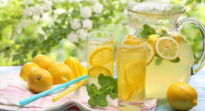 Как приготовить домашний лимонад