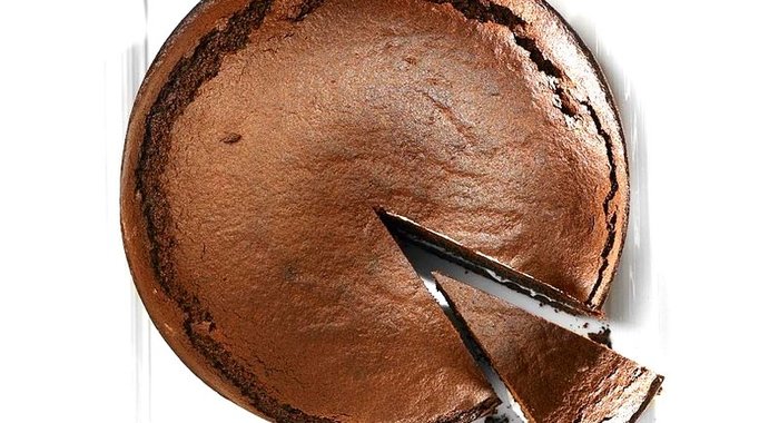 Пирог из черемуховой муки