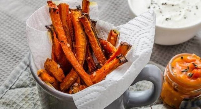 Жаренная морковь с миндалем и лимоном
