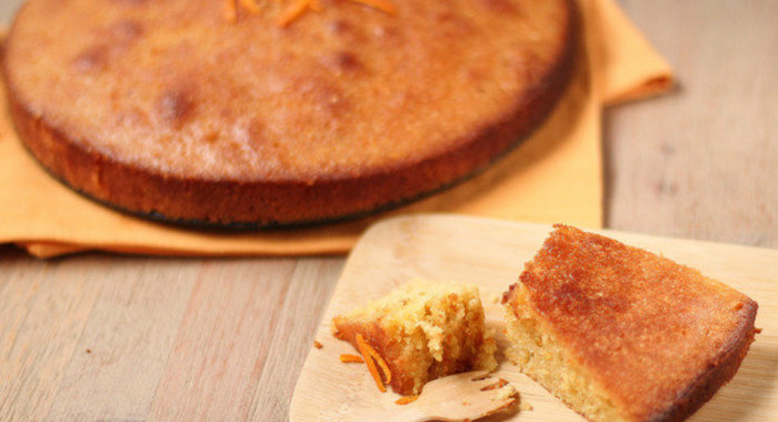 Мандариновый пирог с миндалем