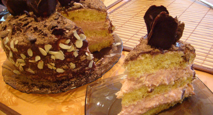 Шарлотка с клюквой